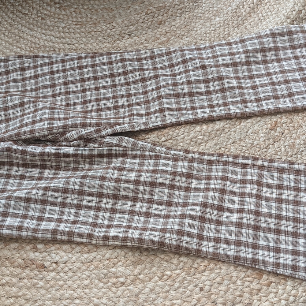 Brown and ivory checkered retro pants ( straight cut). Size xs/s